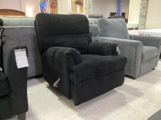 Richmond Onyx NEW Recliner 33x33x38 (2155)