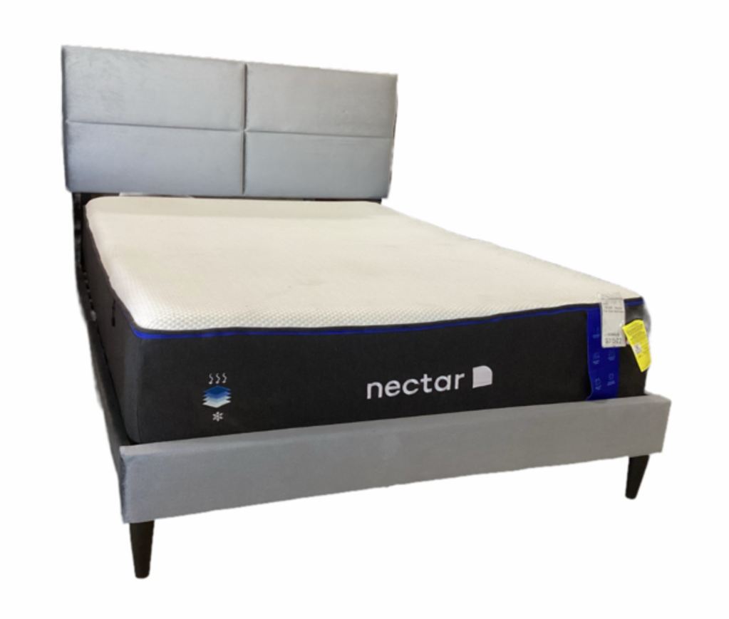 Silver Upholstered NEW Queen Platform Bedframe 63x84x44 (CFS9426-Q)
