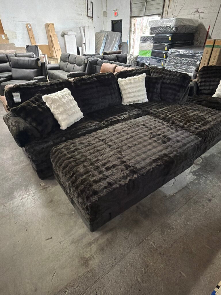 Kama Expresso NEW Sectional w/Ottoman 126x79x40 (7010/7030-2251)