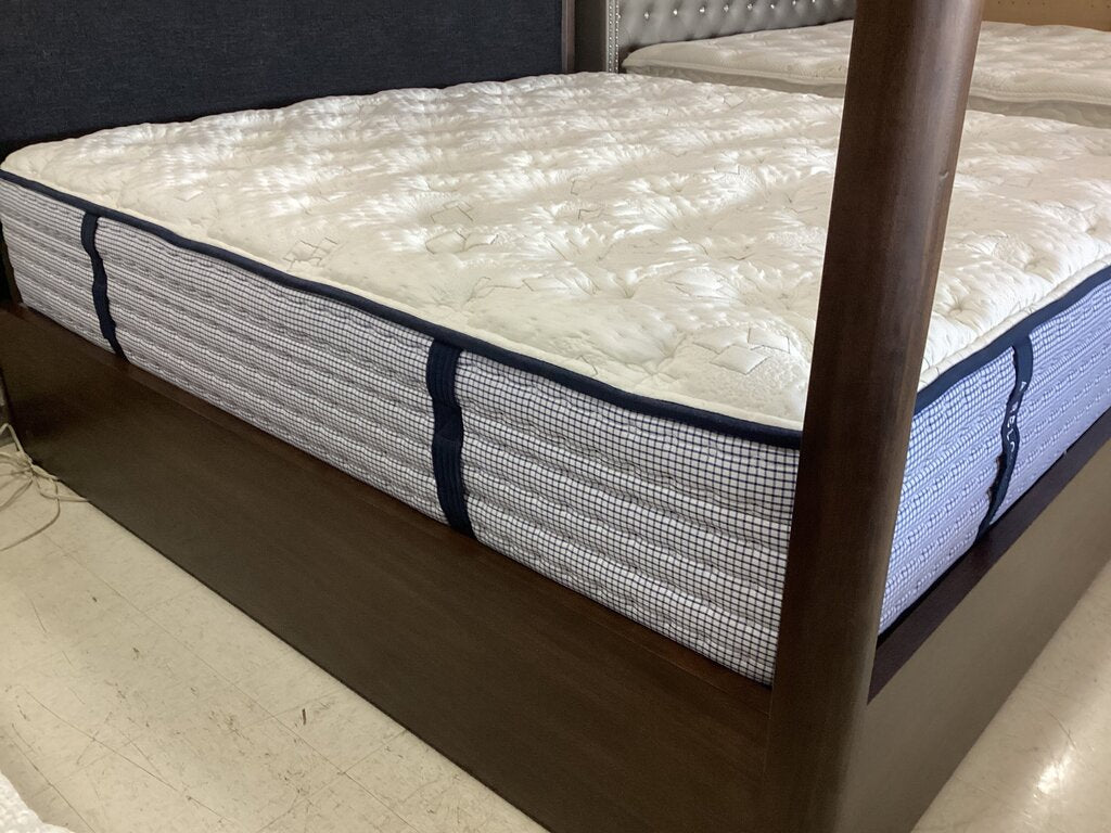 85392 - Aireloom Phoenix Tight Top Luxury Firm king Mattress