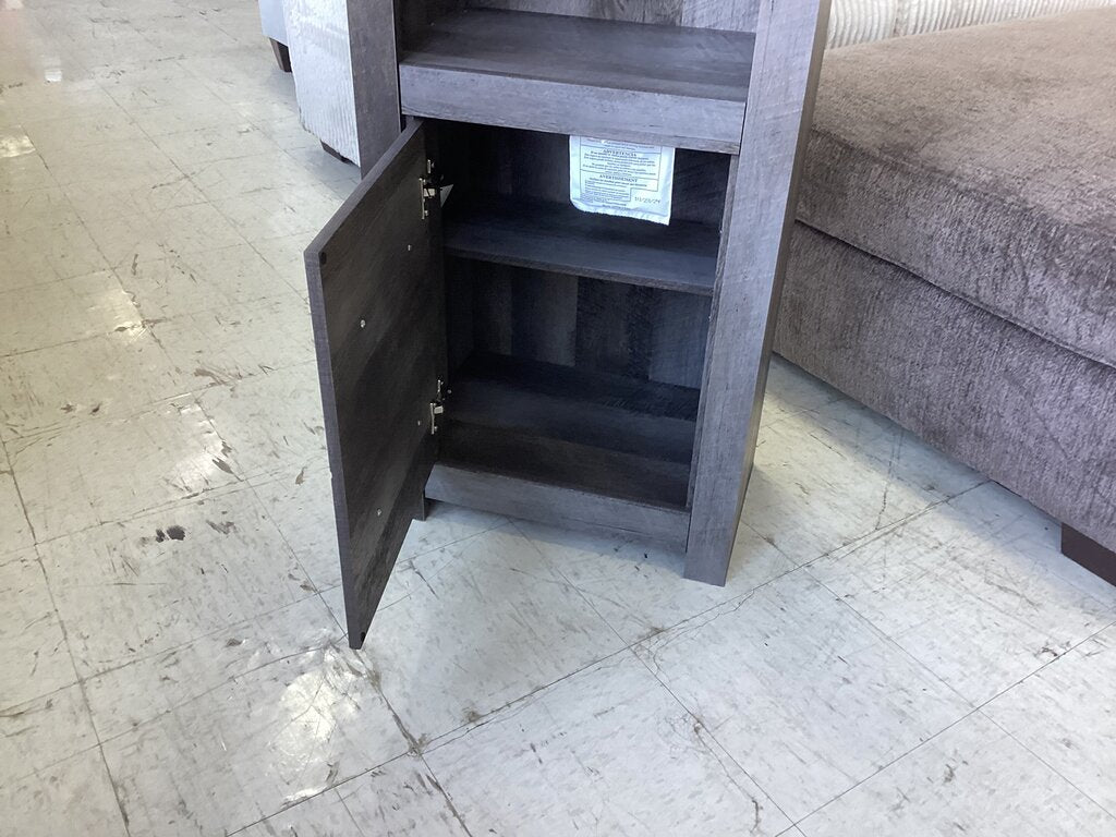 85597 Ashley Wynnloe Storage Bookcase 20x13x72