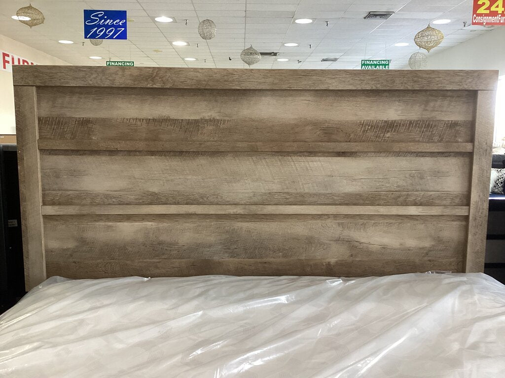 85603 Ashley Gachester Queen Panel Bed Frame