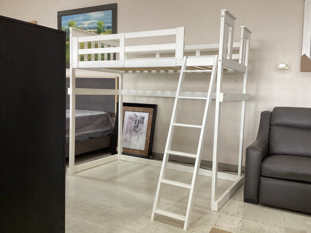 85661 - Handcrafted Amish Solid Pine Twin Loft Bed 43x81x75