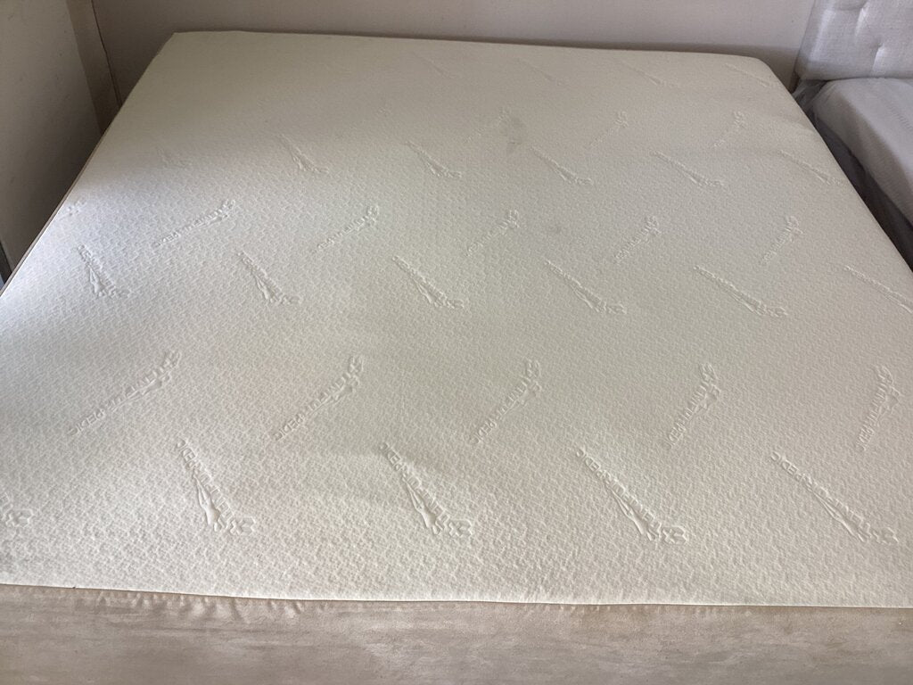 85323 - Tempurpedic Memory Foam King Mattress