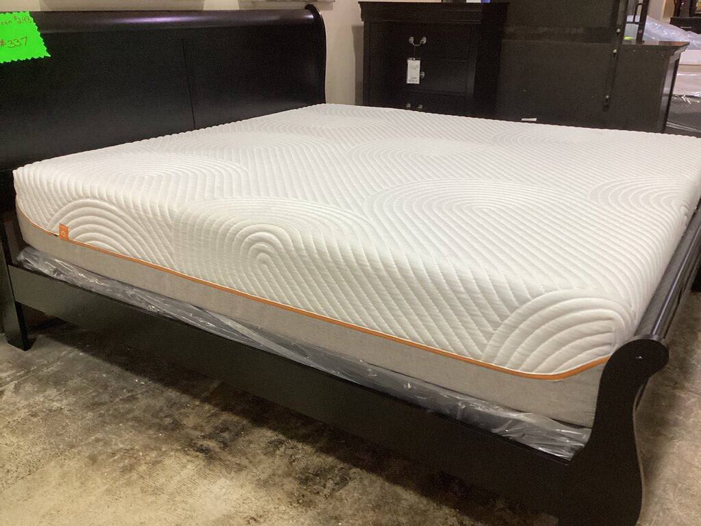 85101 - Tempur-Pedic King Mattress