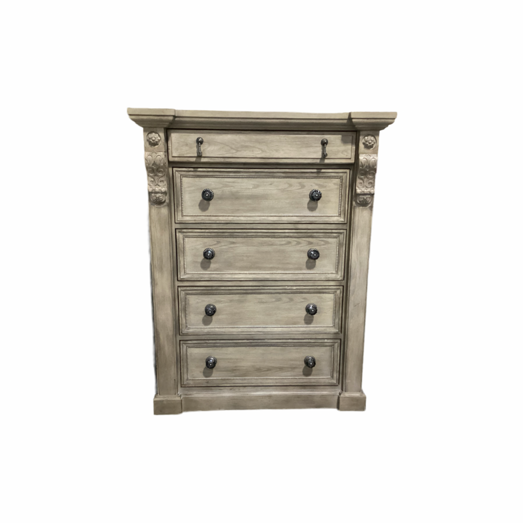 85709 - A.R.T. Jackson Arch Salvage Chest 46x20x59