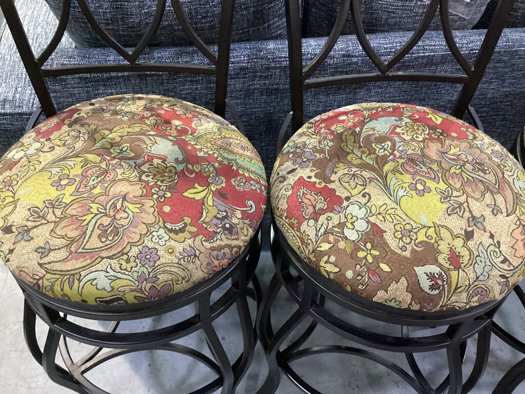 85694 - Set of 4 Counter Height Swivel Stools 18x29/45