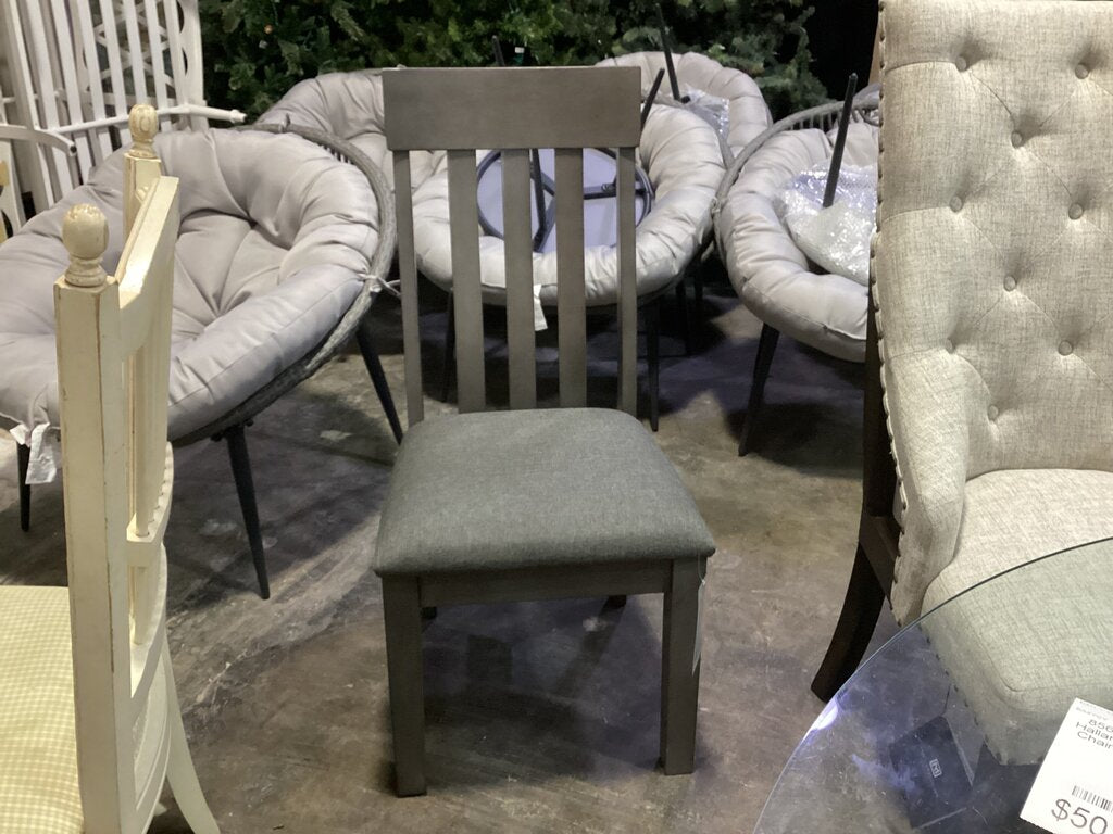 85615 Ashley Hallanden Dining Chair 19x19x40