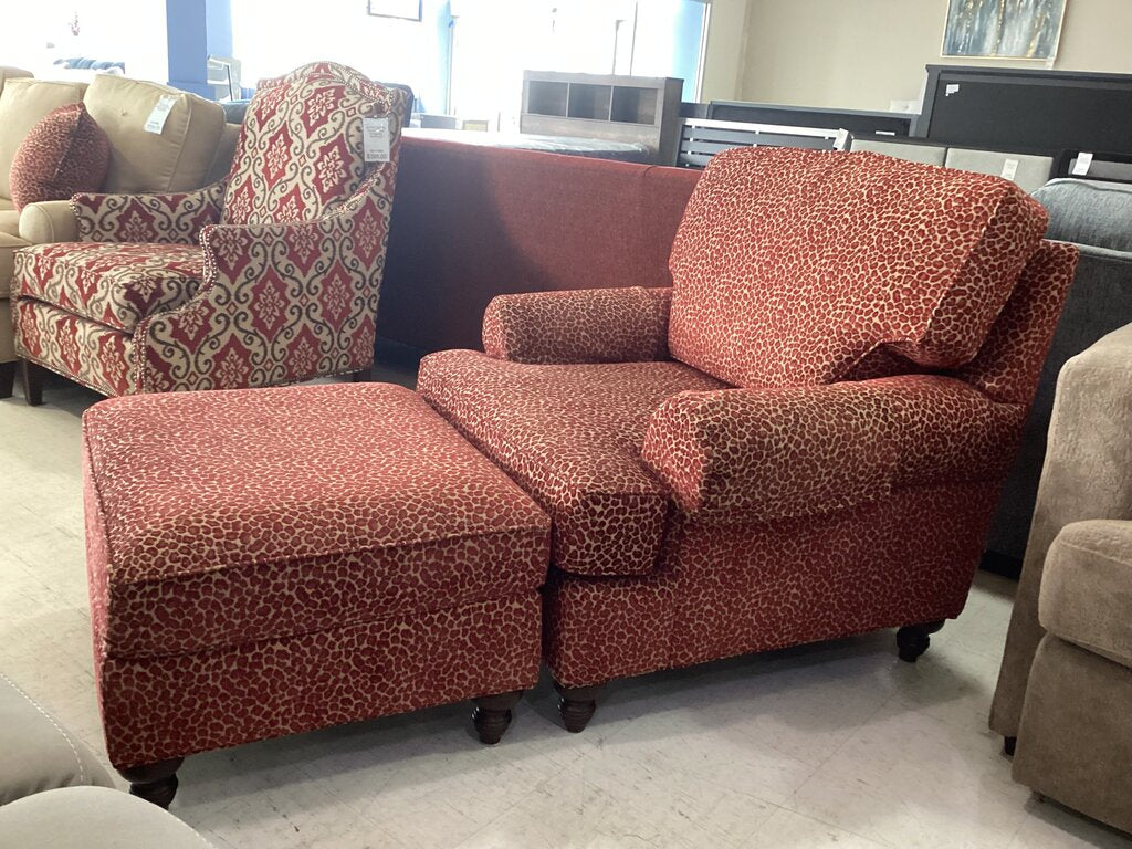 85769 - King Hickory Leopard Chair and Ottoman (40x36x36)(26x31x18)