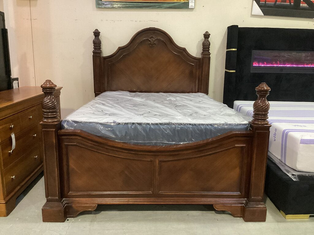 85761 - Queen Bedframe Brown 68x90x65