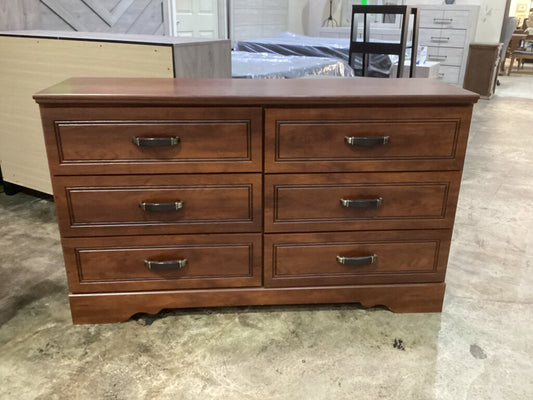85784 - Ashley Dresser 56x16x33