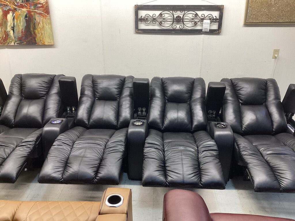 85813 - Palliser Black 4 Seat Power Theater Group 139x37x42