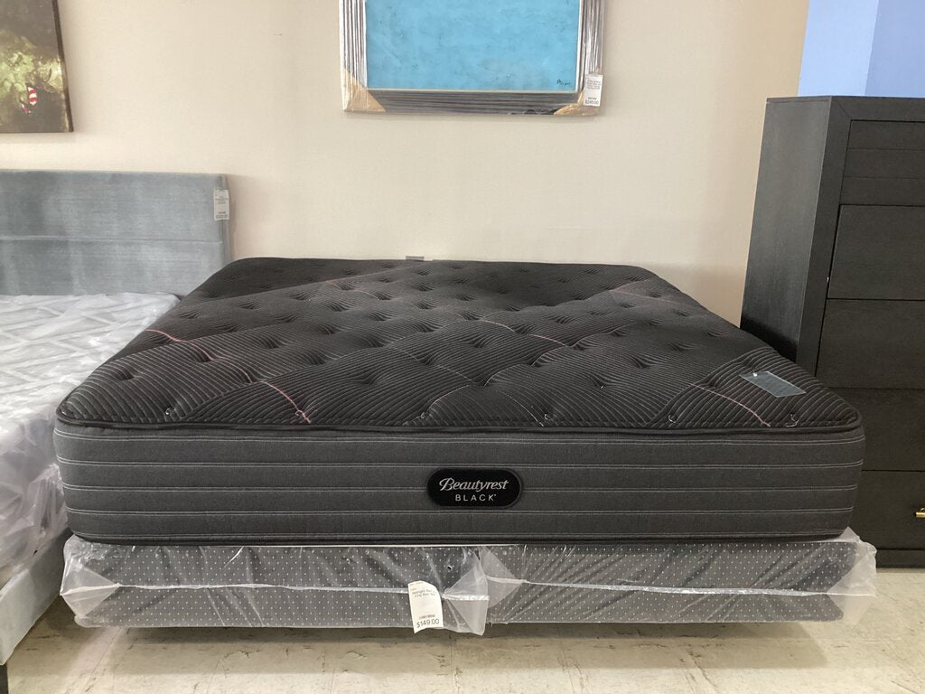 85765 - BeautyRest Black C-Class King Mattress