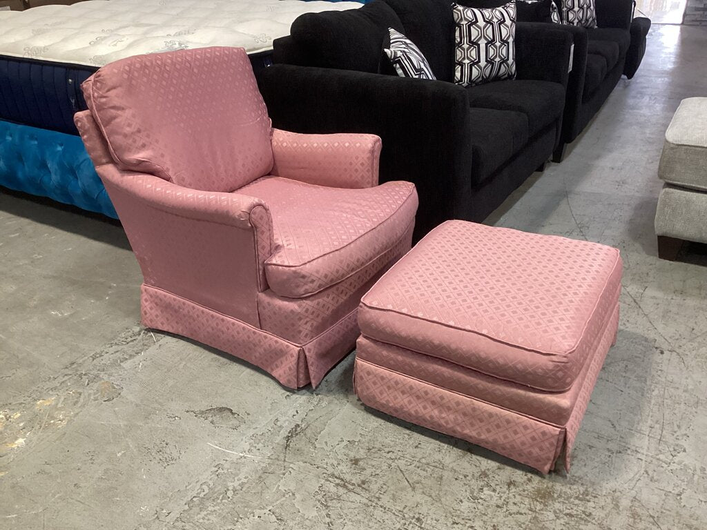 85834 - Vintage Pink Armchair w/Ottoman 30x33x29/26x22x13