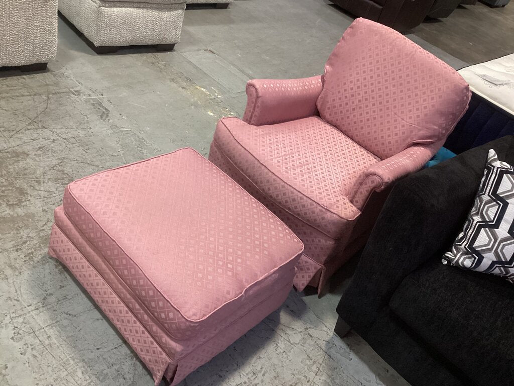 85834 - Vintage Pink Armchair w/Ottoman 30x33x29/26x22x13