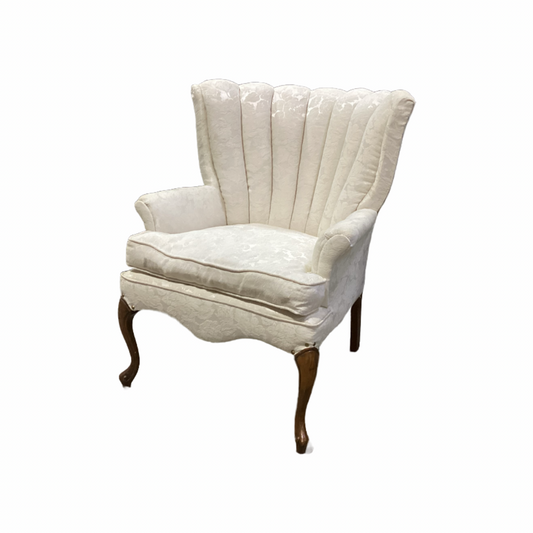 85833 Vintage Fanback Arm Chair 28x24x33