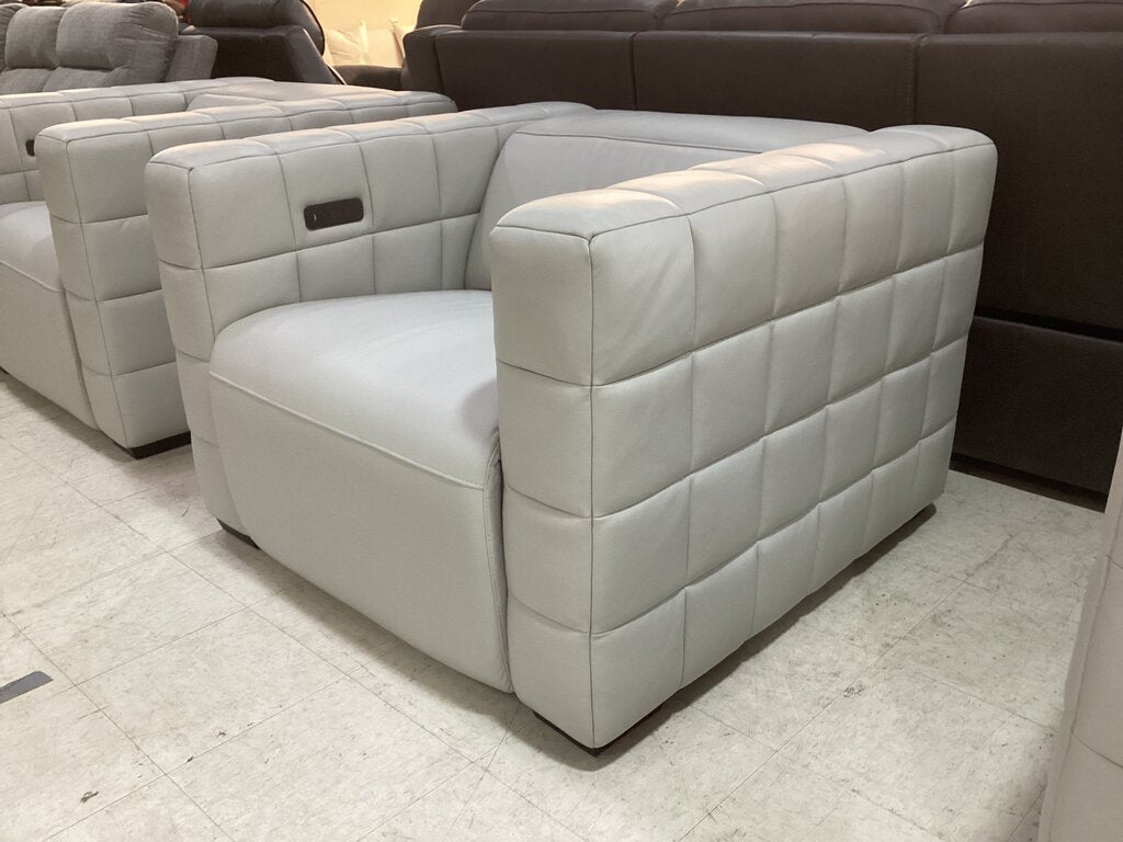85853 Bernhardt Townsend Power Recliner 44x44x31