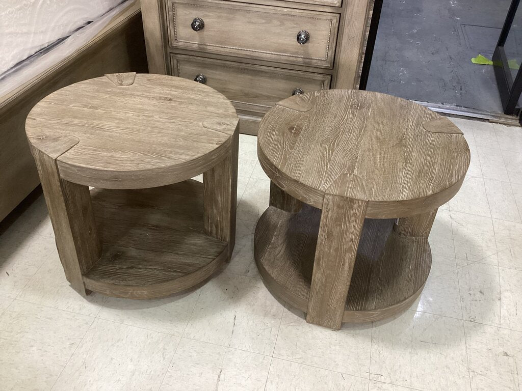 85921 - Bernhardt Tribeca Pair of Round Side Tables 26x26x22