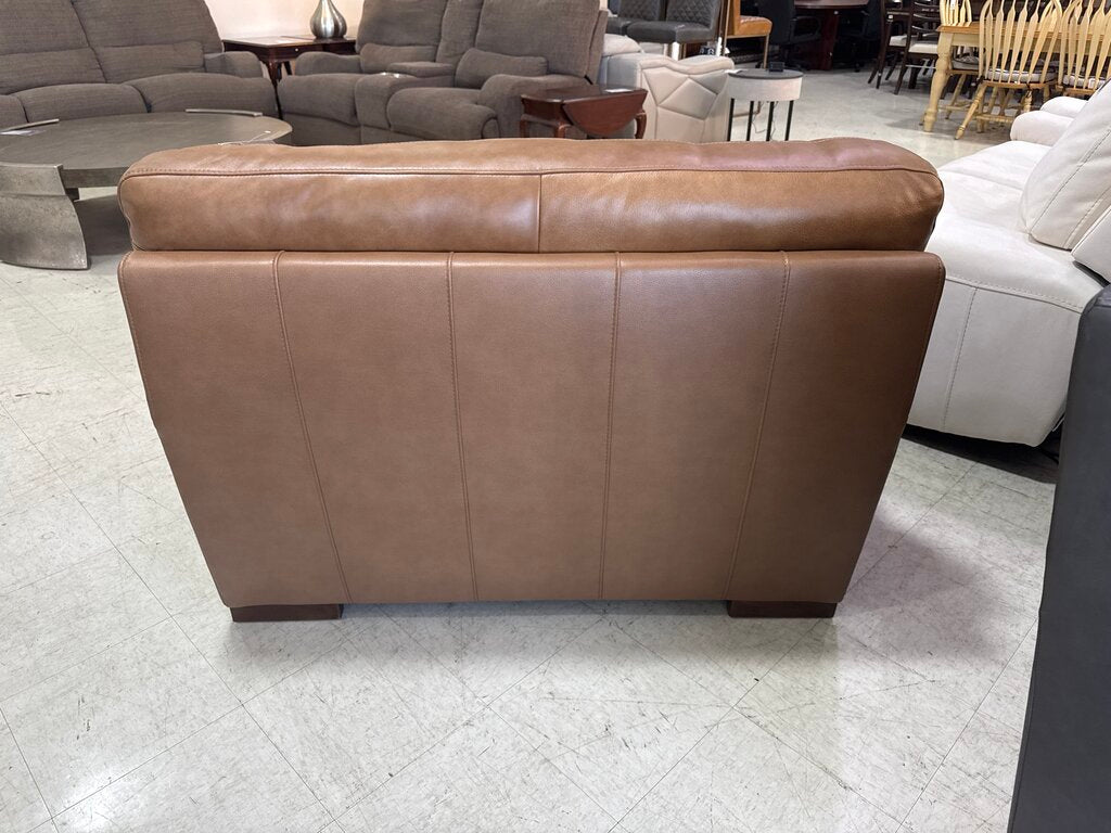 85973 - Simon Li Leather Berlin Honey Chair 50x43x36