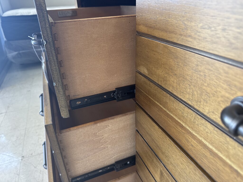 85953 - Legacy Summer Camp 6 Drawer Dresser w/Miirror