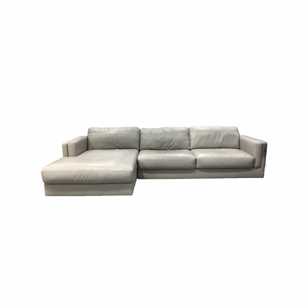 86009 - Ashley Amiata 2pc Sectional 136x69x33