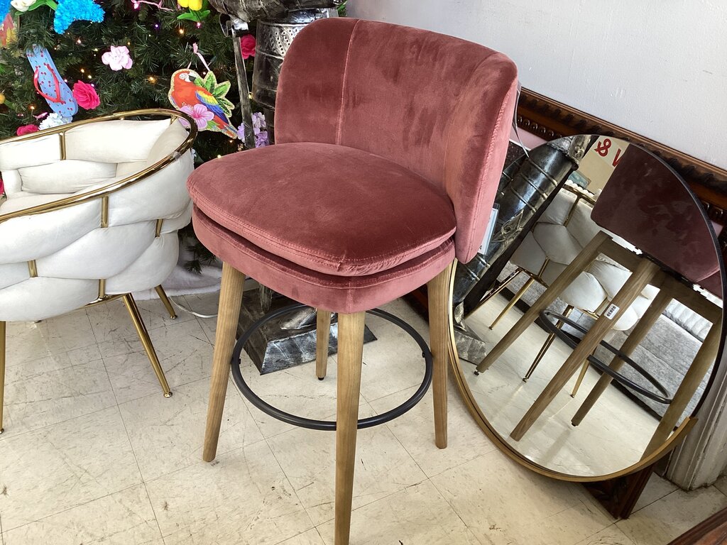 85939 - Boulevard Rust Swivel Bar Chair 20x22x30/40
