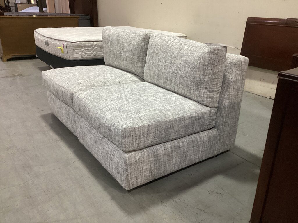 85957 - Bernhardt Serena Pair of Armless Chairs 32x41x18/31
