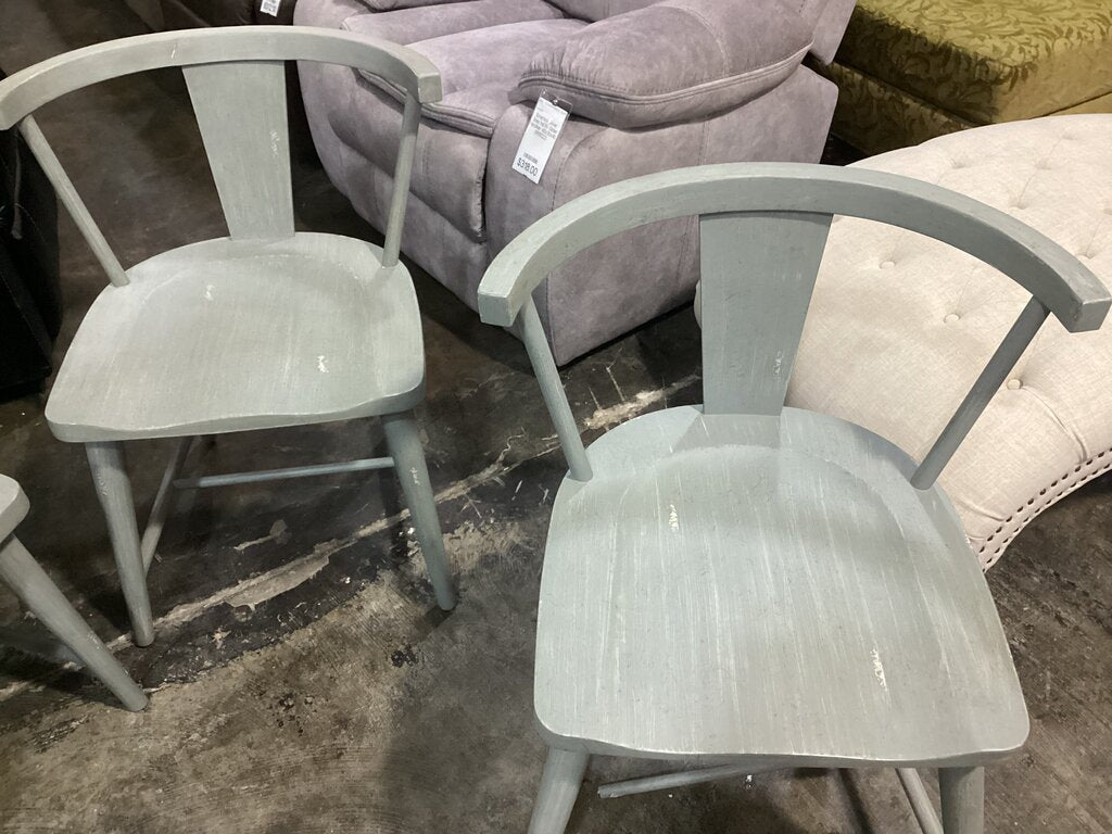 85955 - Set of 4 Trisha Yearwood XXX & OOOs Bellflower Side Chair 22x24x30