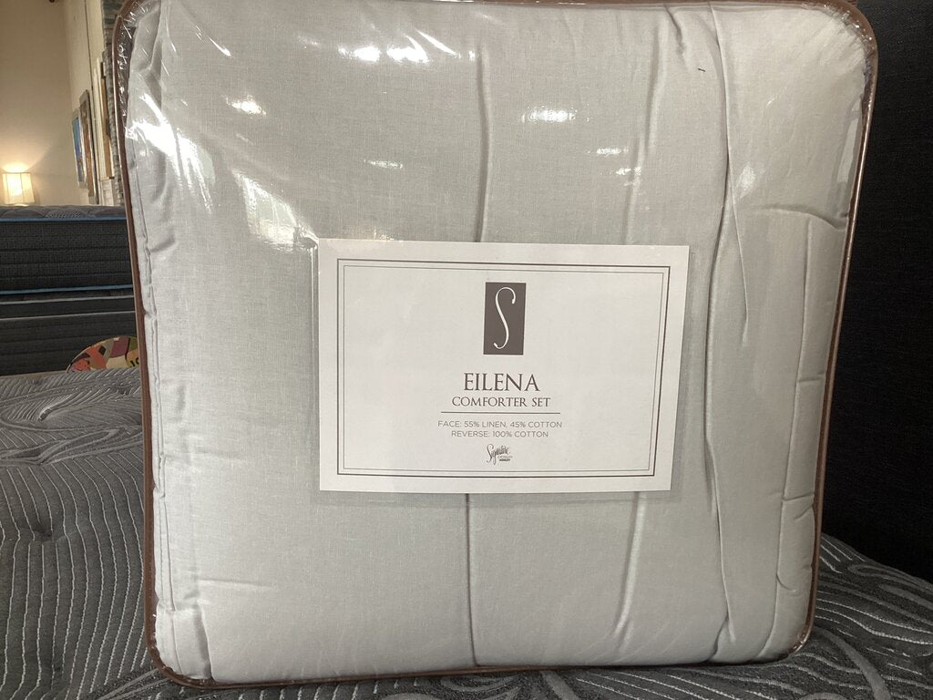 85910 - Ashley Eilena 3pc King Comforter Set 108x96