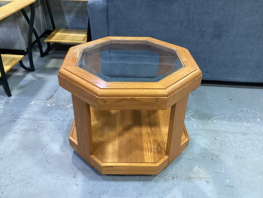 85996 Oak and Glass End Table 26x26x21