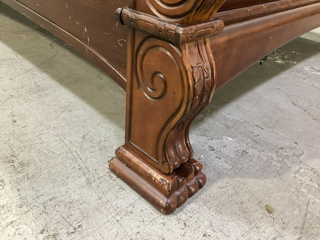 86060 Queen Sleigh Bed 66x90x66