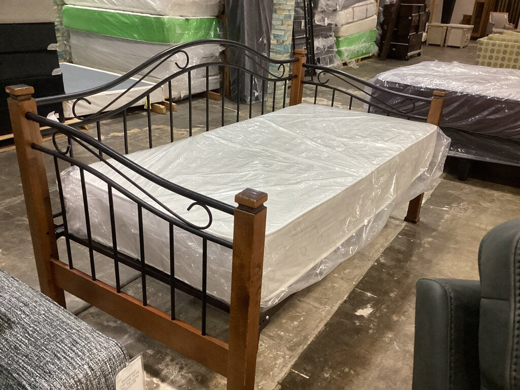 85992 - Daybed Frame 82x41x44