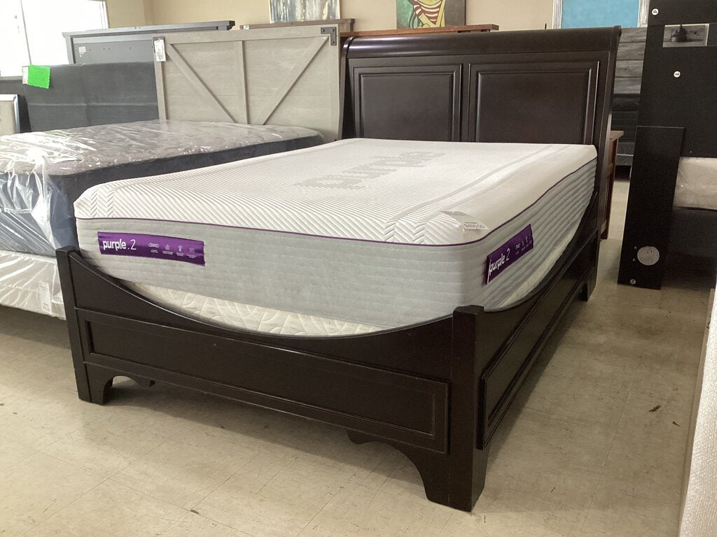 86078 - Winners Only Full Size Bed Frame 56x82x50