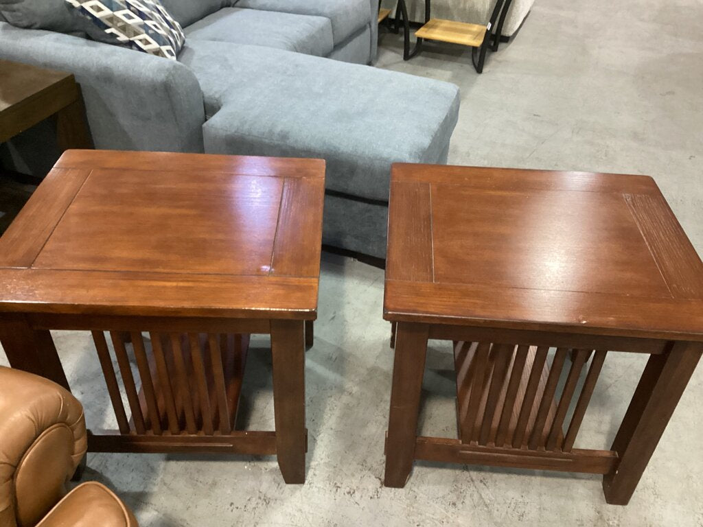 86079 - Ashley Prairie View Pair of End Tables 24x27x25