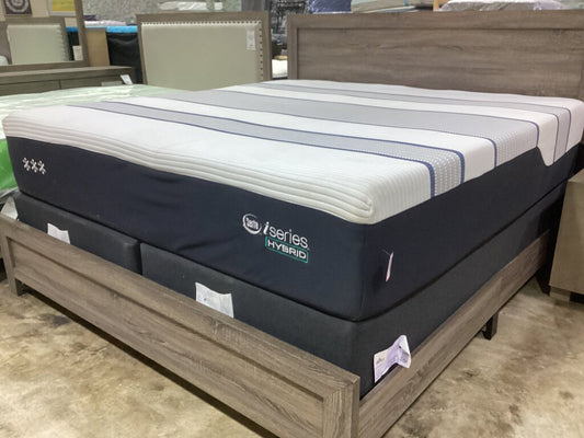 86085 Serta iSeries Hybrid King Mattress