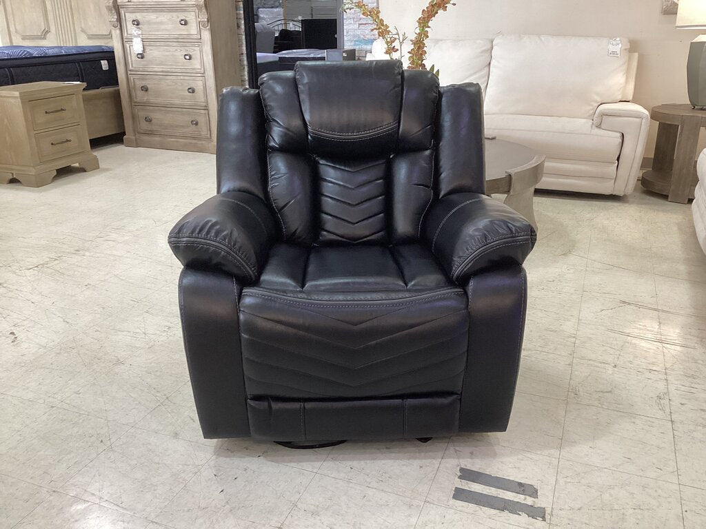 Navigator Black NEW Glider Recliner 38x33x40 (653222)