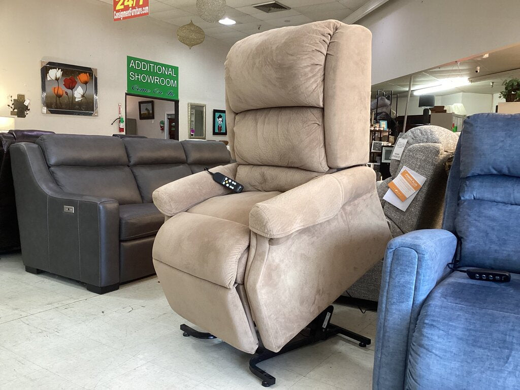 86113 Ultra Comfort Lift Chair 36x33x46