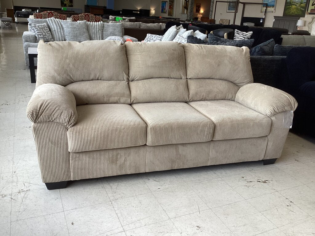 86097 - Ashley SimpleJoy Sand Sofa 83x38x40