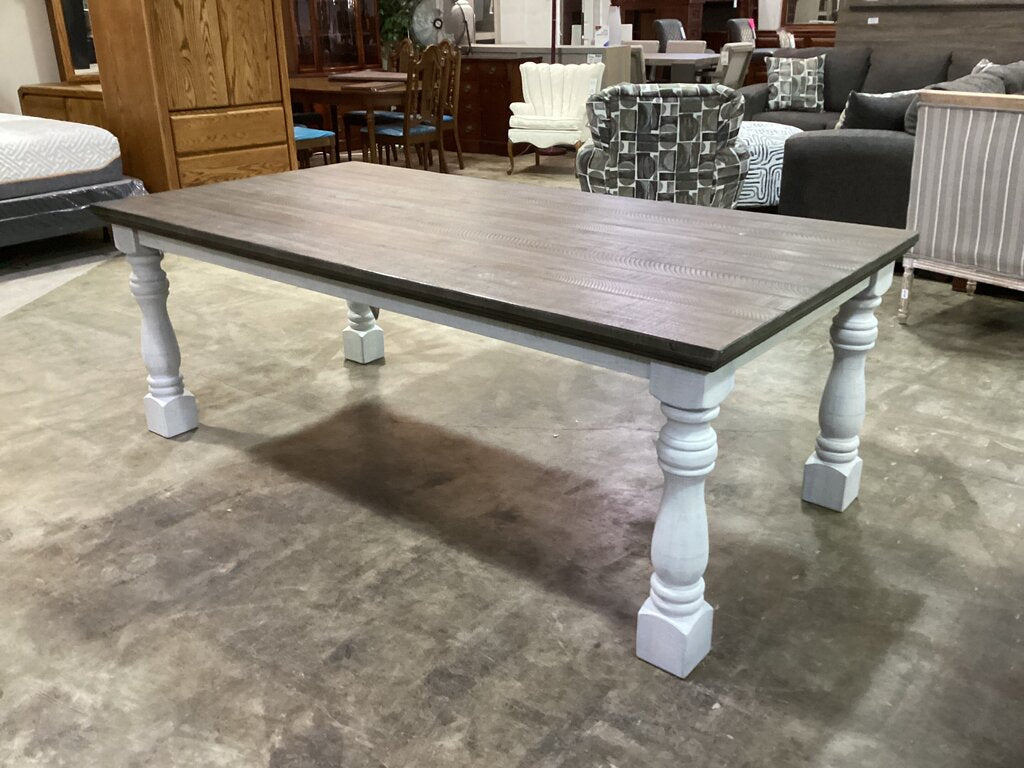 86098 - Ashley Havalance Dining Table 42x84x30