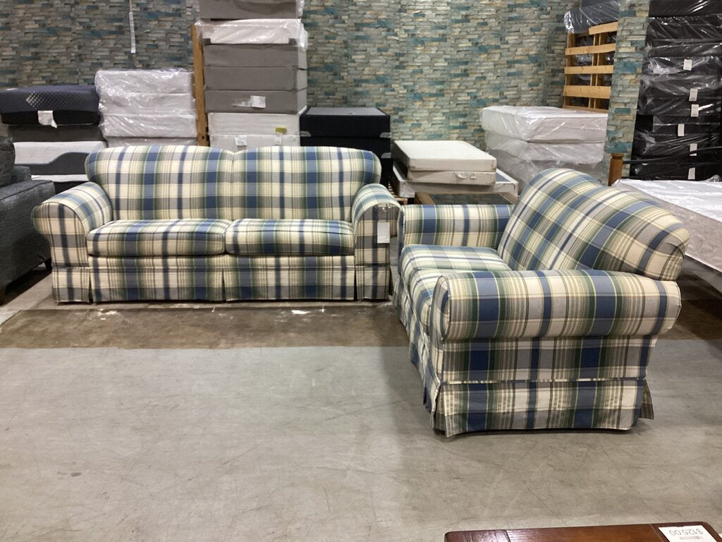 86106 Broyhill Sofa and Love 84/64x35x35