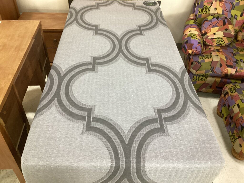 85673 - Foam Twin XL Mattress
