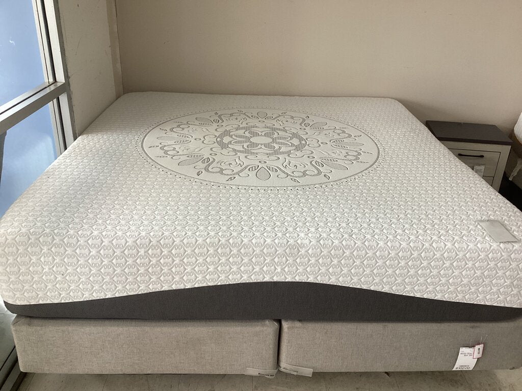 86134 Memory Foam King Mattress