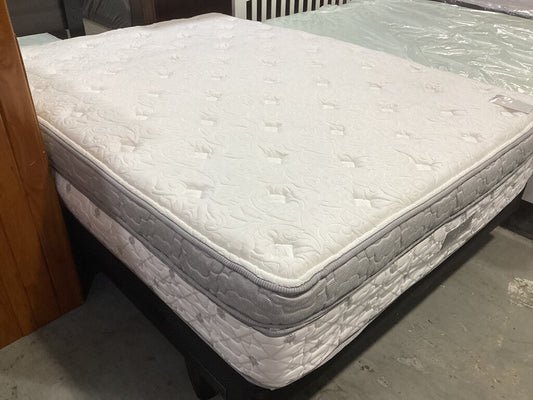 86076 - Lady Americana Silver Queen Mattress