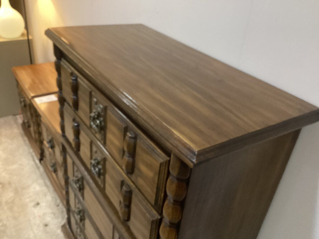 86121 Vintage Wood Chest 38x18x49