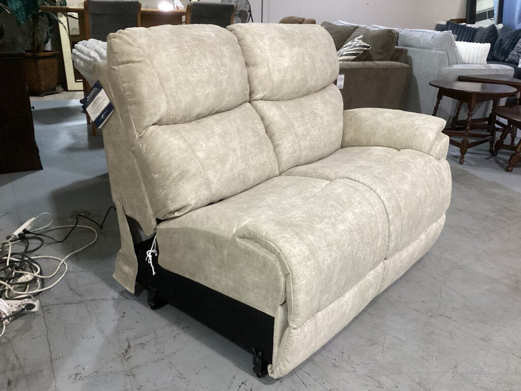 85881 - La-z-Boy Trouper RAF Power Loveseat 54x36x41