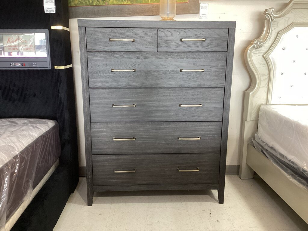 86151 (8524-34) Ashley Bellvern 6 Drawer Chest 44x19x57