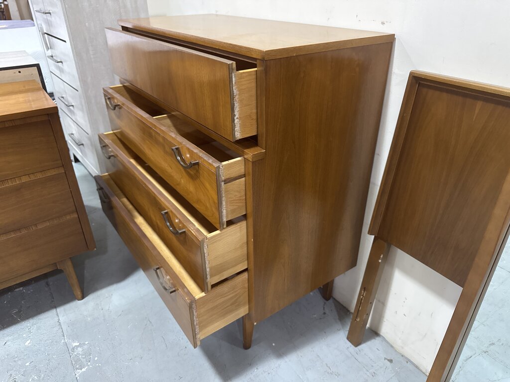 86162 - Rhythm MCM Walnut Chest 32x17x40