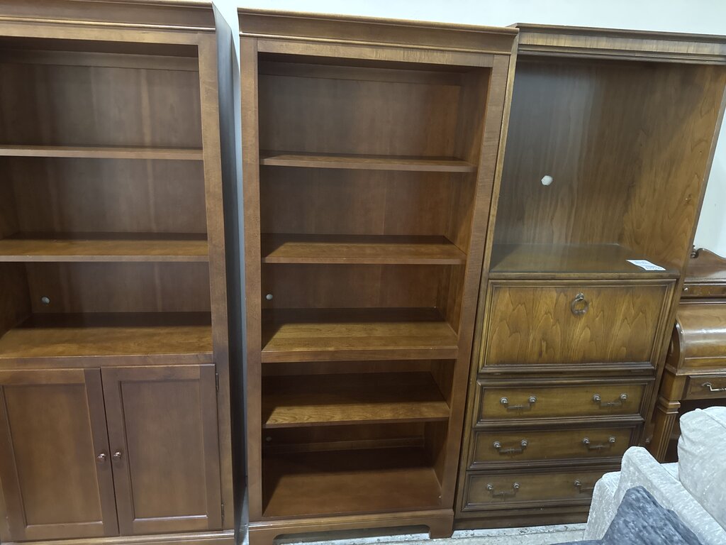 86160 - Tall 5 Shelf Wood Bookcase 32x16x75