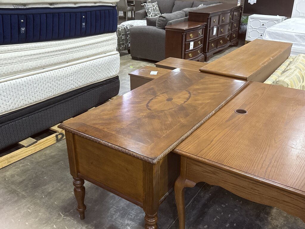 86157 - Executive Office Desk 60x29x32