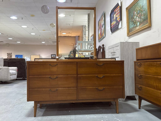 86164 Lane Alta Vista MCM 6 Drawer Dresser w/Mirror (56x18x32)(m-28x4x38)